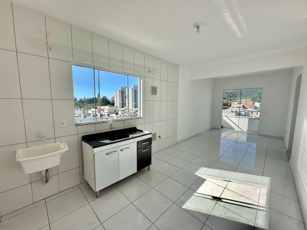 Apartamento - Aluguel - Centro - Cambori - SC