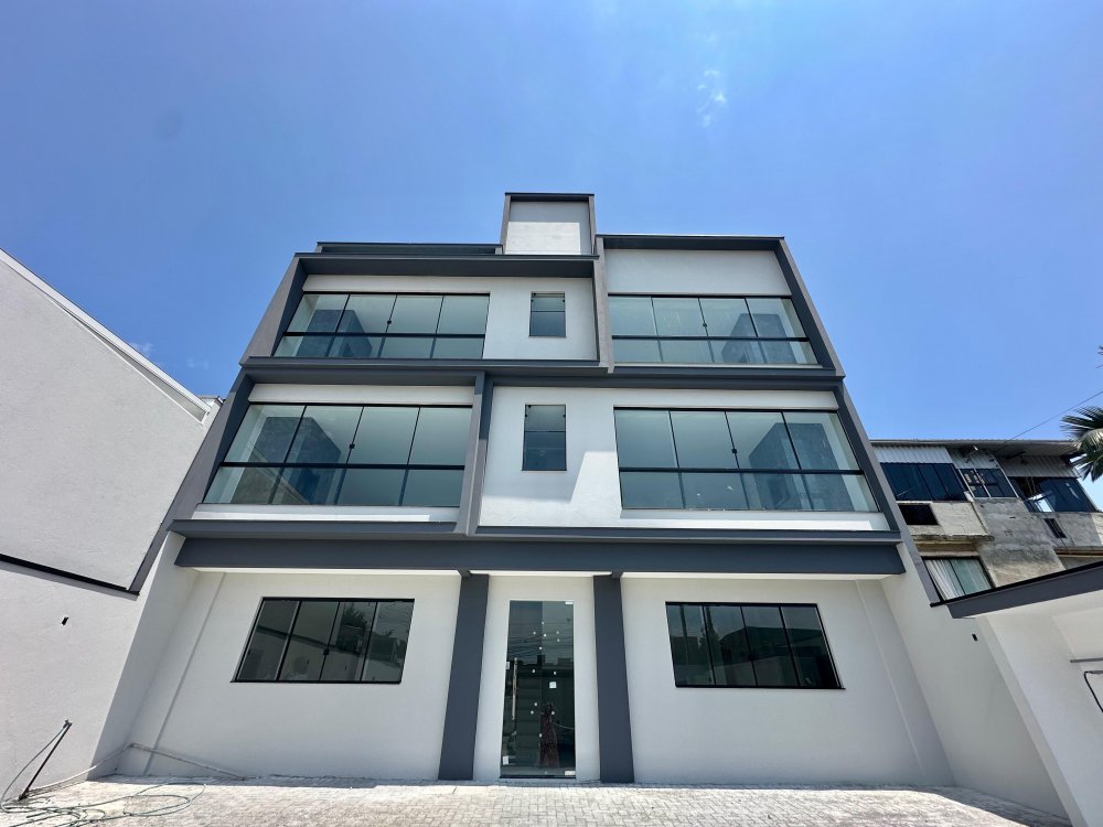 Apartamento - Venda - Santa Regina - Cambori - SC